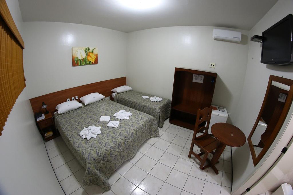 Hotel Poyares Fortaleza  Bagian luar foto